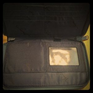 Vera Bradley wallet (Free with Bundle!)